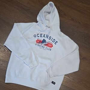 SHARK TEE GRAPHIC HOODIE SIZE LARGE.   #7372